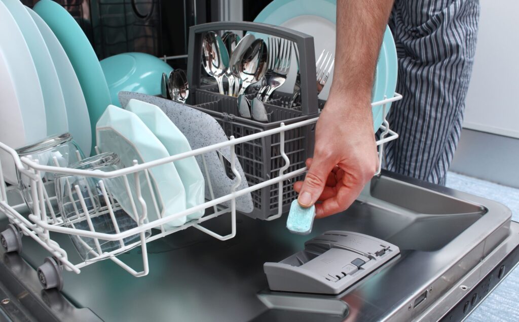 Everett Dishwasher Cleaning